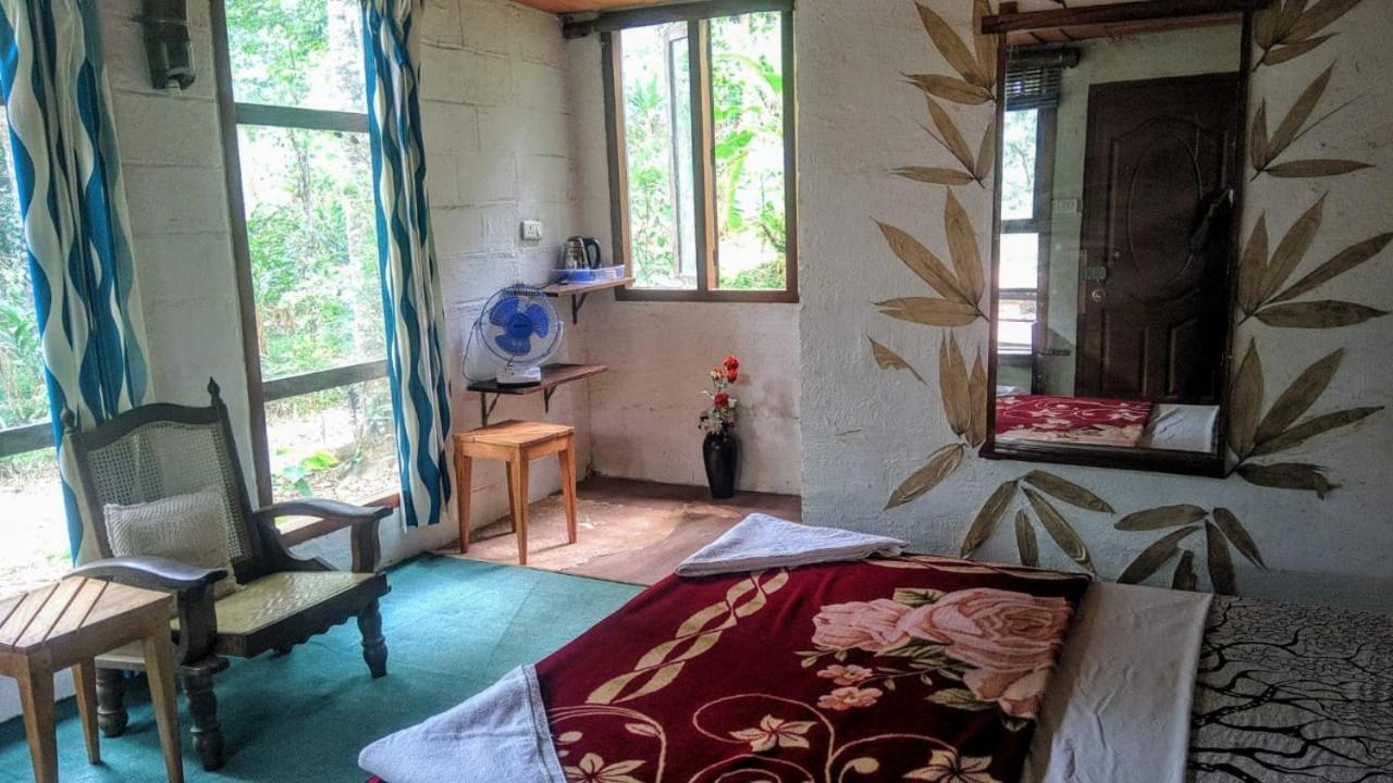 מונאר Jungle Jive Treehouse And Farm House מראה חיצוני תמונה